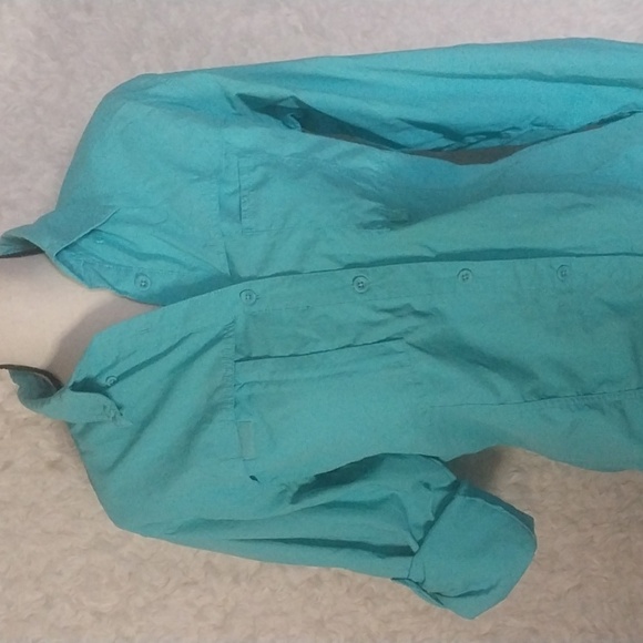 World Wide Sportsman Bass Pro Shop Blue Women’s Fishing Roll Sleeve Shirt Size M - Picture 4 of 9